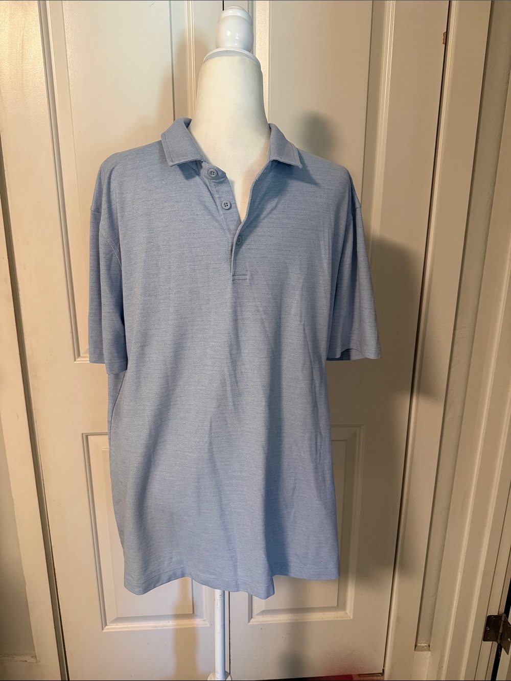 lululemon athletica Men's Light Blue Polo